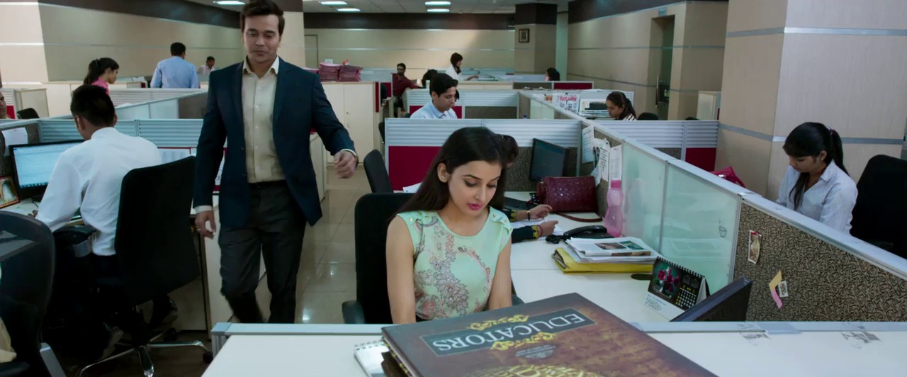 Bekhudi (2021) AMZN WEBRip Hindi 720p x264 AVC HE-AAC 2.0 ESub.mkv.0002